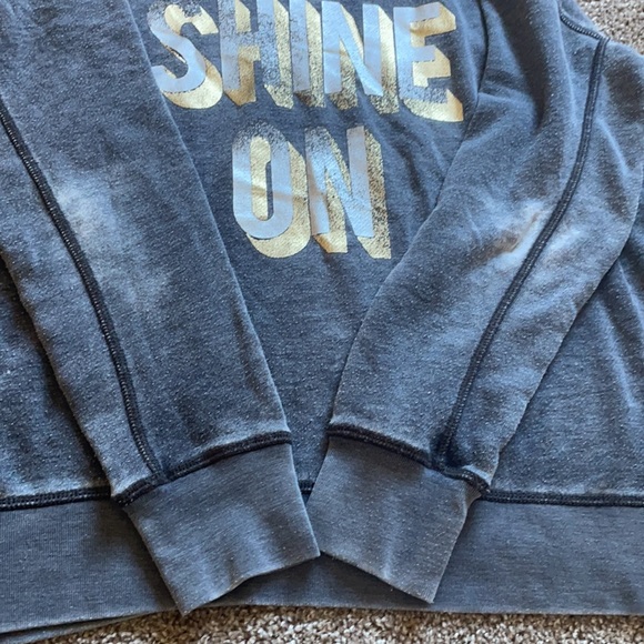 4/$24🦩 American Eagle Fleece Pullover Sweatshirt Size Medium - Picture 9 of 9